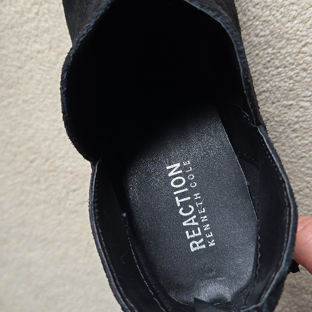 Kenneth Cole Reaction Black Ankle Boots - Picture 3 of 8